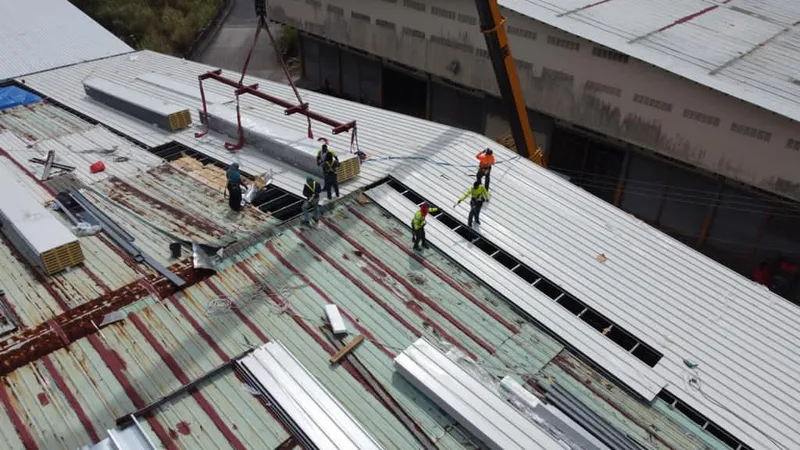 Foto 12 de Cambio de Techo Galera Seven Seas Zona Libre