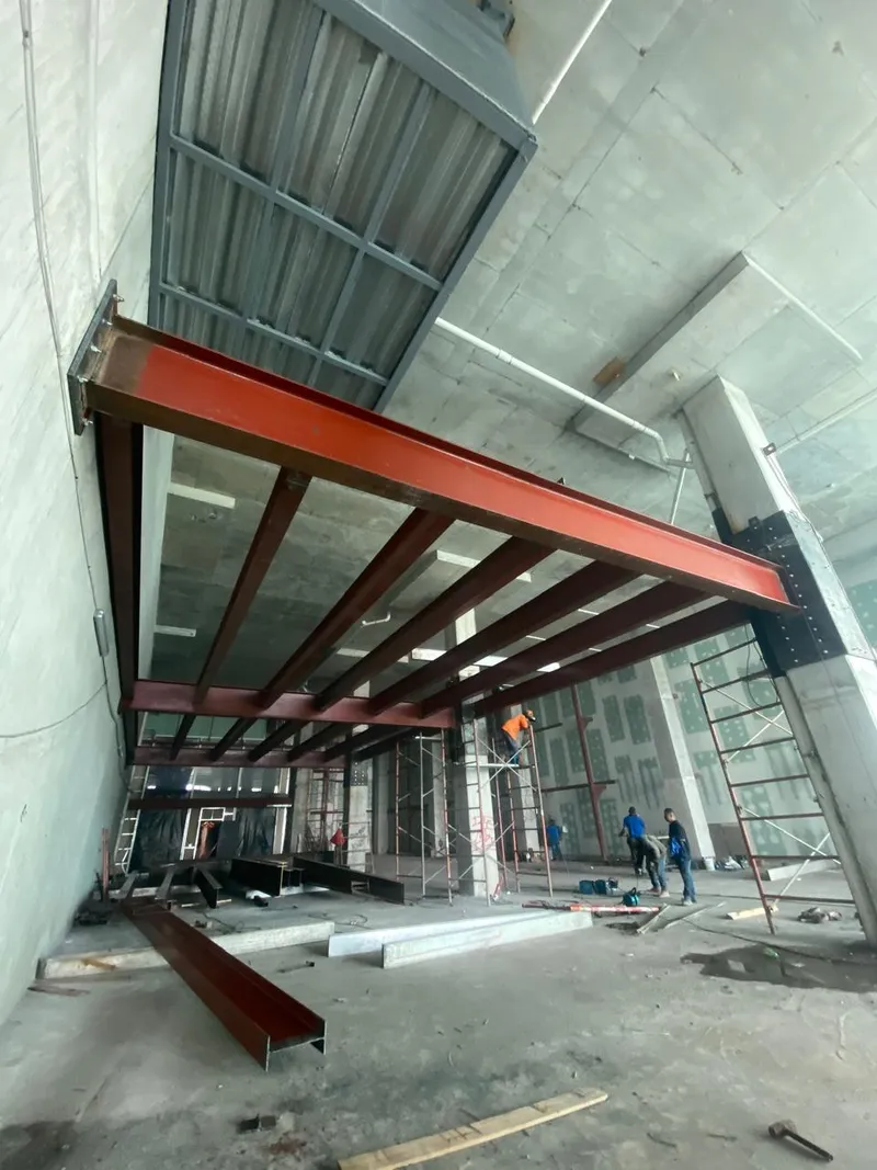 Foto 4 de Estructura para Losa de Bolos La Jungla Bownling, Pacific Center